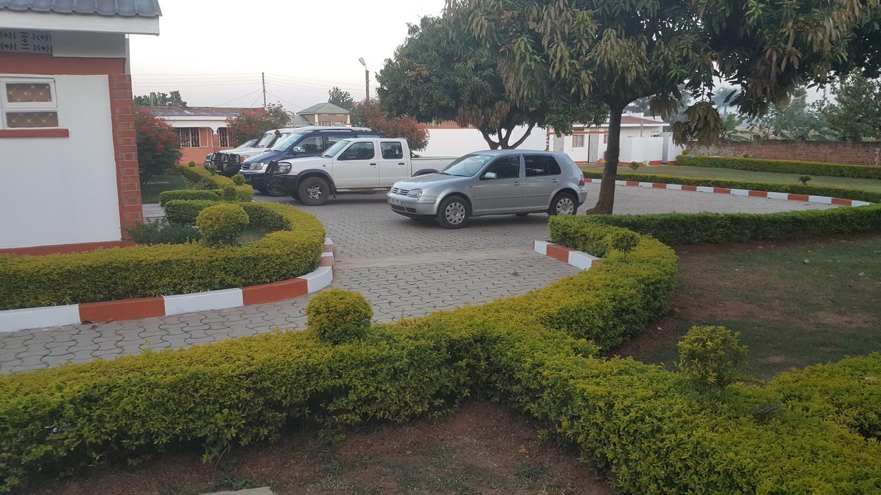 Lucia Villas Mbale Exterior foto